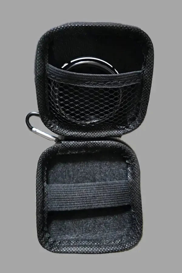 Jax Wanderlust. Mini Zip - Case with Carabiner. Black - MCS101 - YX - Maskulo US NY FL