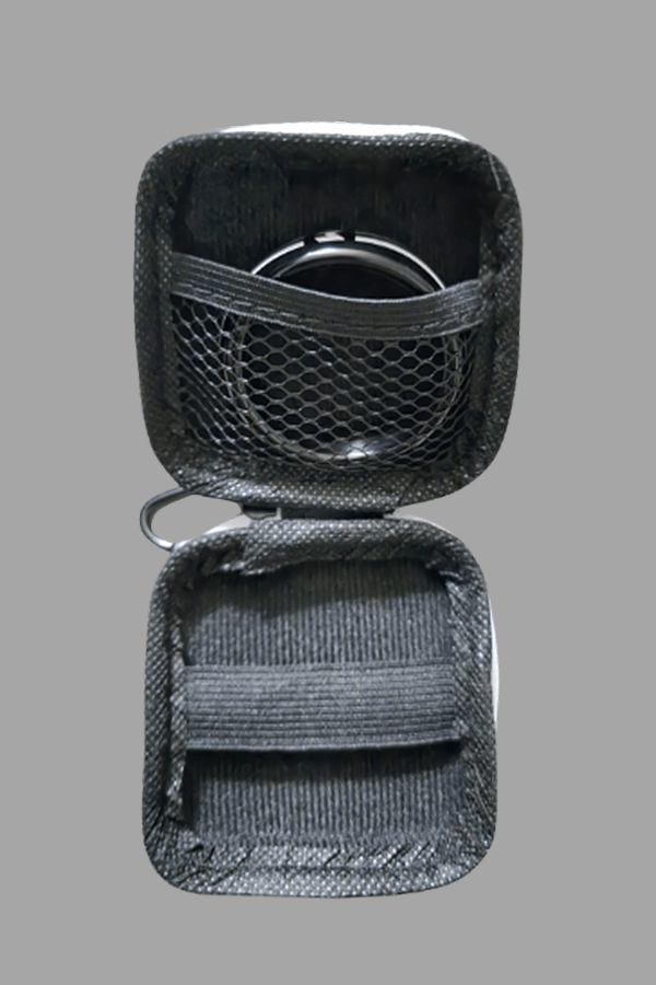 Jax Wanderlust. Mini Zip - Case with Carabiner. Black + White - MCS102 - YX - Maskulo US NY FL