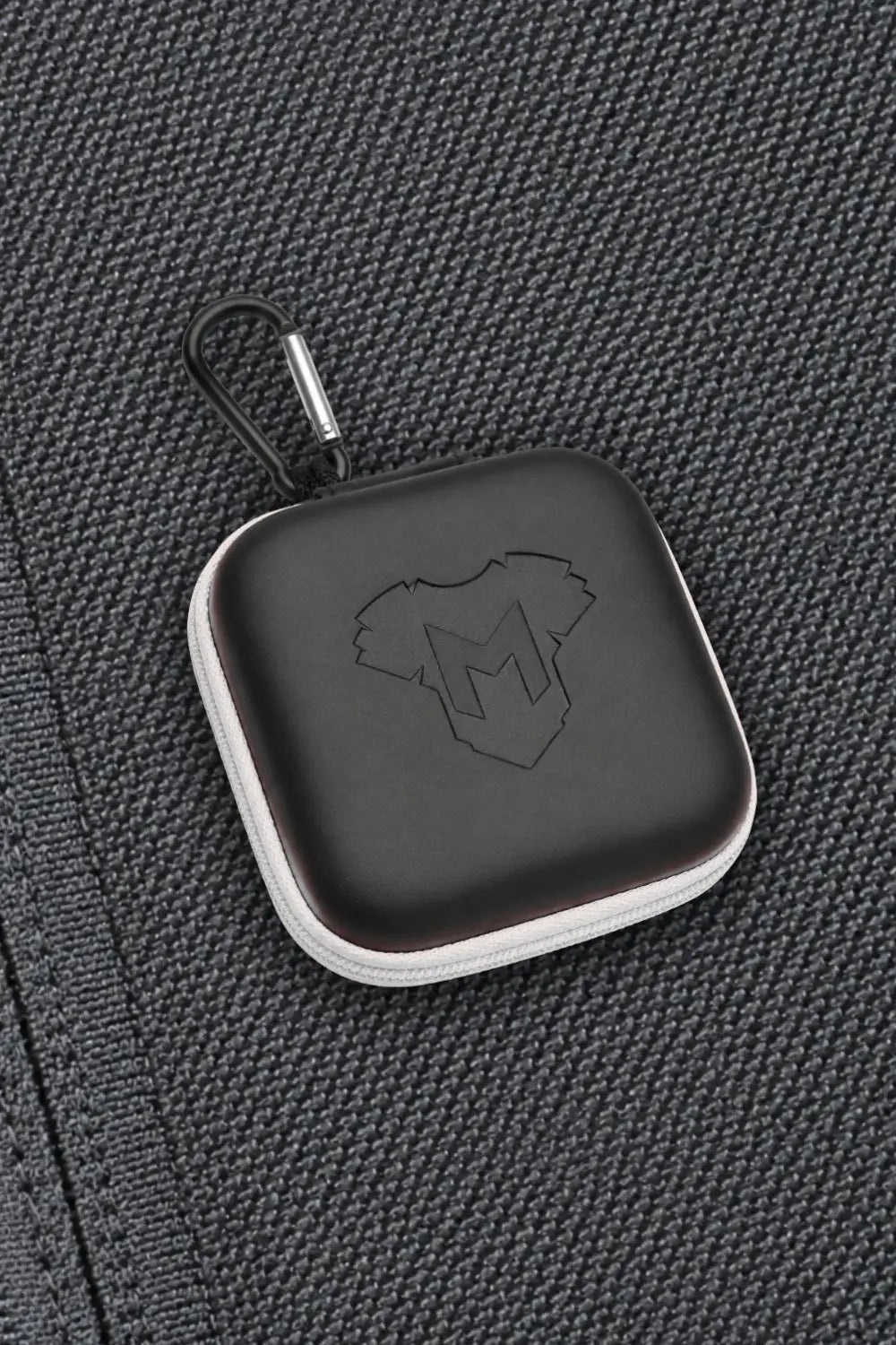 Leonardo Wanderlust. Carabiner Zip-Case. White - MCS102-YX - Maskulo US NY FL