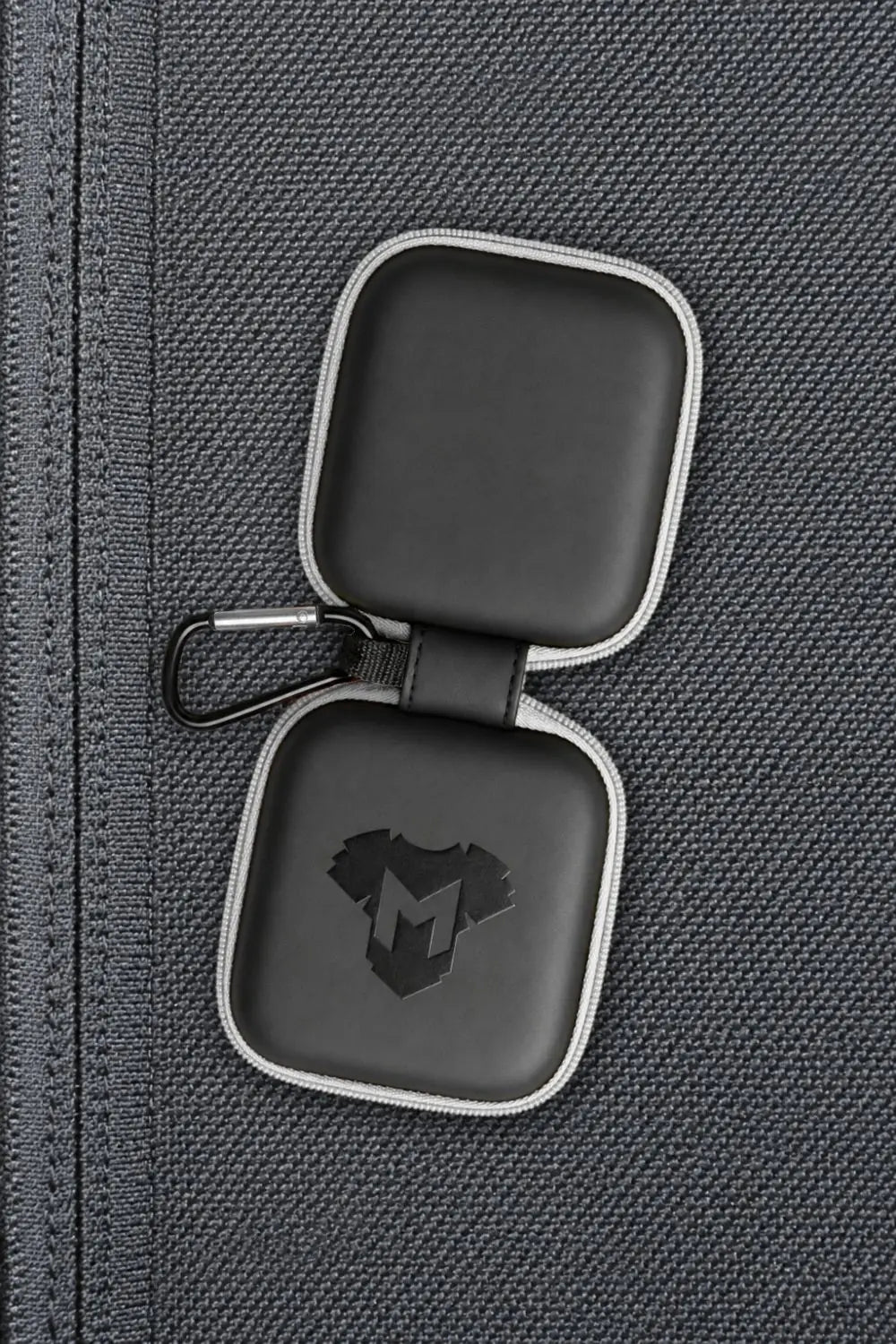 Leonardo Wanderlust. Carabiner Zip-Case. White - MCS102-YX - Maskulo US NY FL