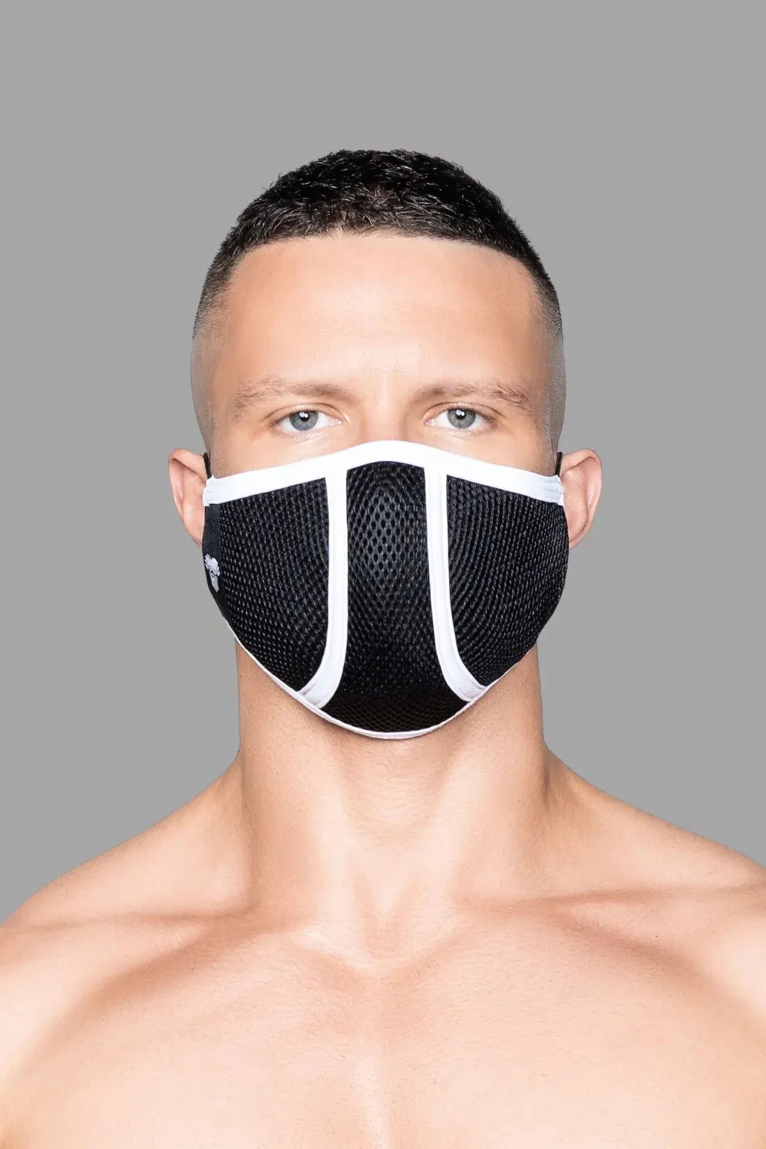 Life Mask. Black and White - MAC111 - YX - Maskulo US NY FL