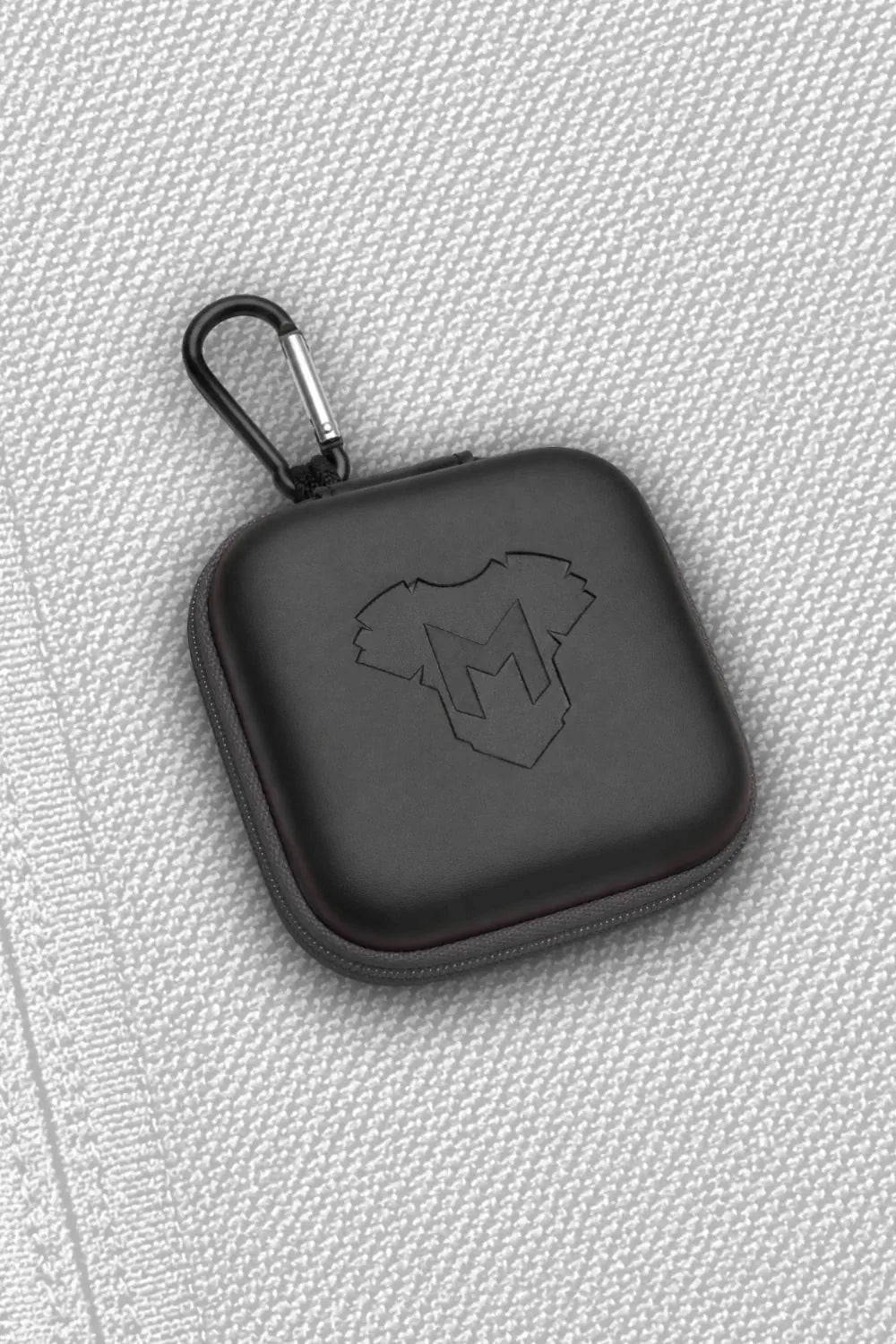 Maxwell Wanderlust. Carabiner Zip-Case. Black - MCS101-YX - Maskulo US NY FL