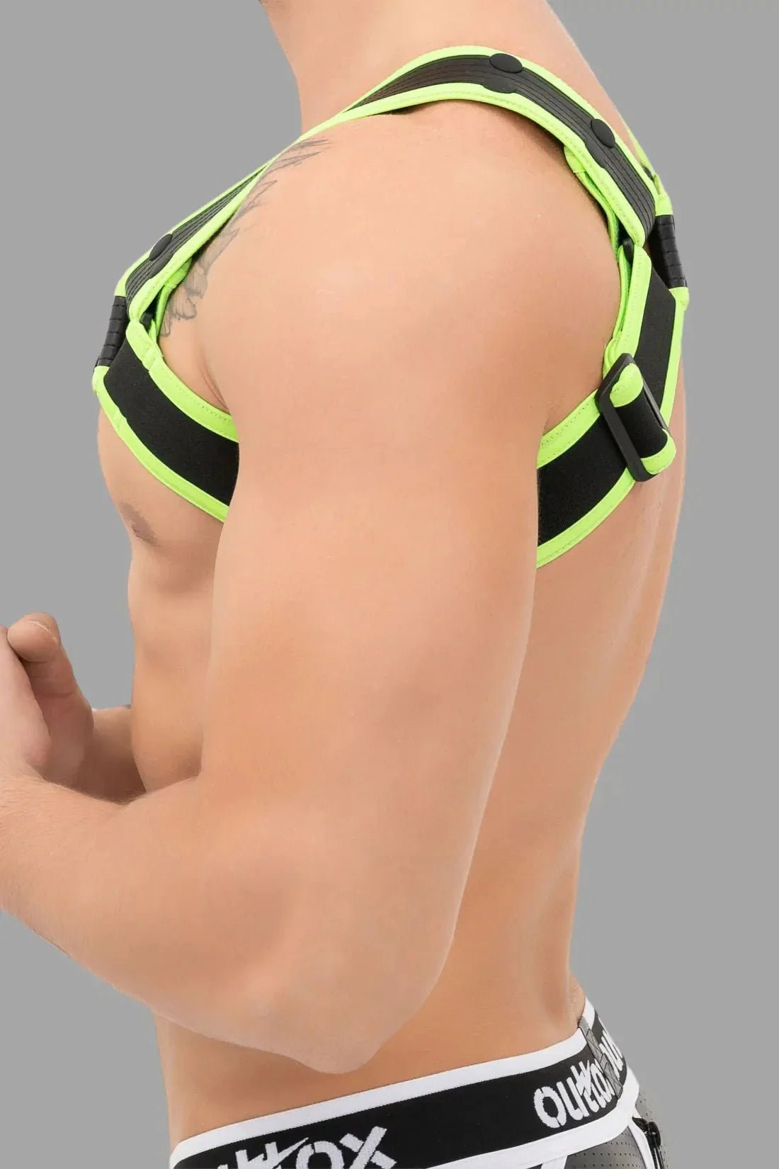 Outtox. Bulldog Harness with Snaps. Black and Green Neon - XHR109 - Y3 - Maskulo US NY FL