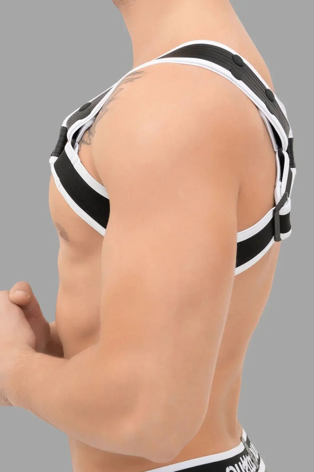 Outtox. Bulldog Harness with Snaps. Black and White - XHR111 - Y5 - Maskulo US NY FL