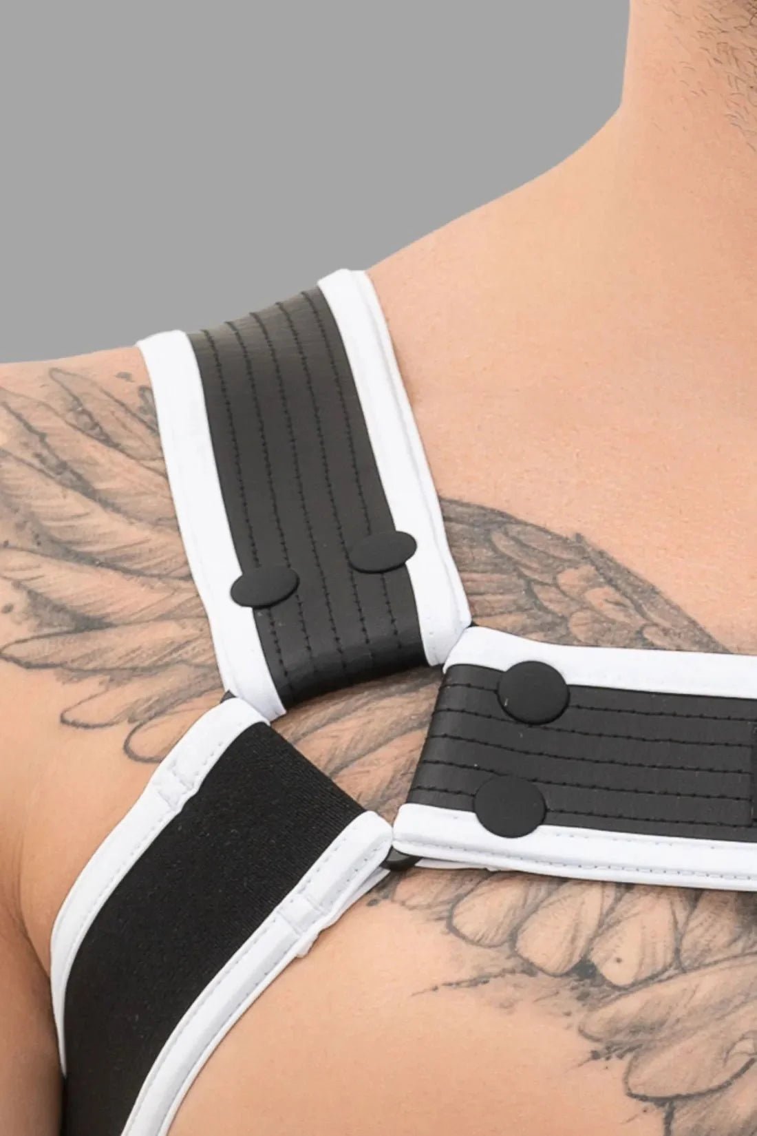 Outtox. Bulldog Harness with Snaps. Black and White - XHR111 - Y5 - Maskulo US NY FL