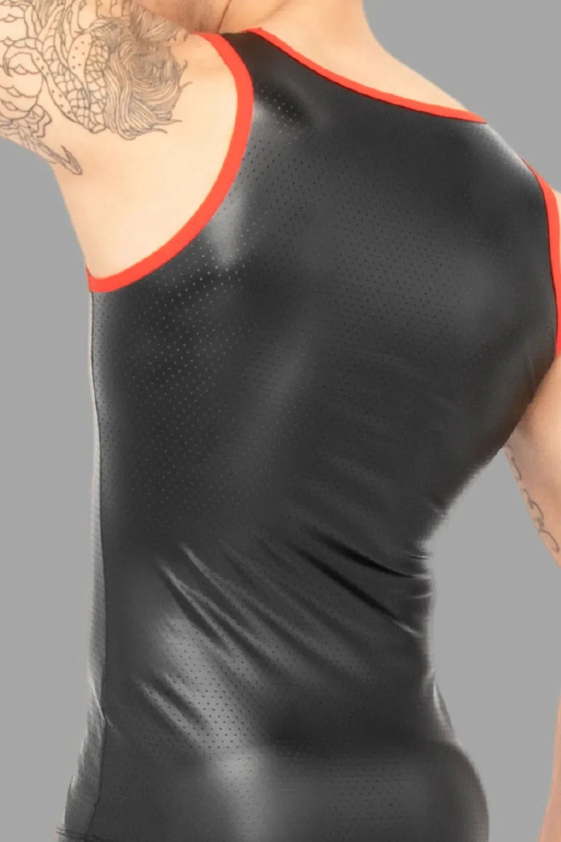 Outtox. Tank top. Black and Red - XTP101 - Y1 - Maskulo US NY FL