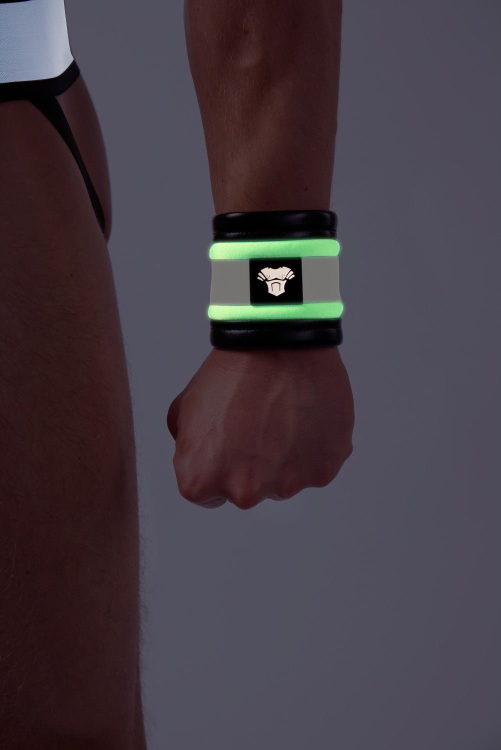 Youngero. Neon Wrist Band. Green - MAC171-Y1 - Maskulo US NY FL