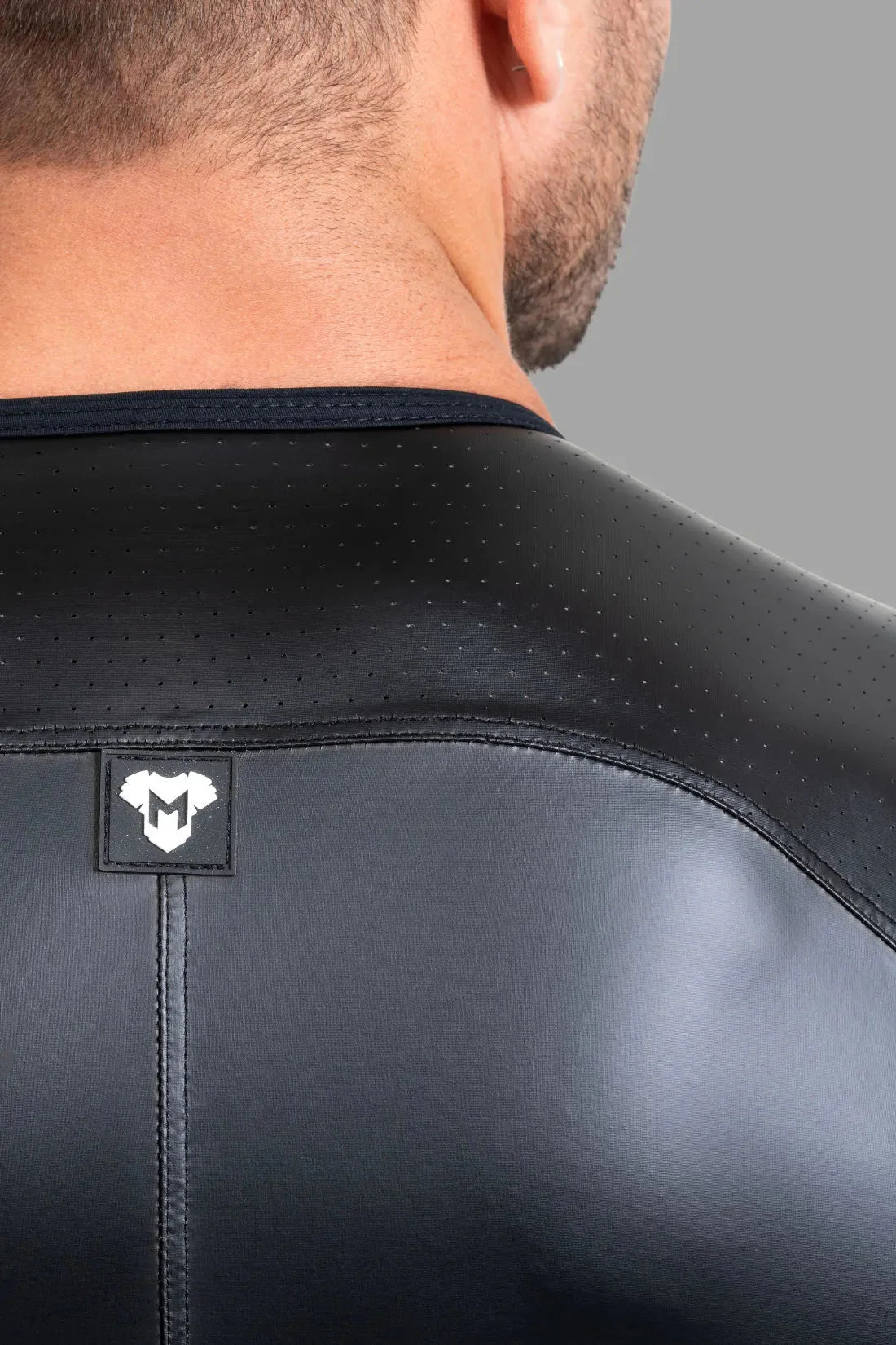 Zippered Vest. Black and Red - MTP108 - Y2 - Maskulo US NY FL